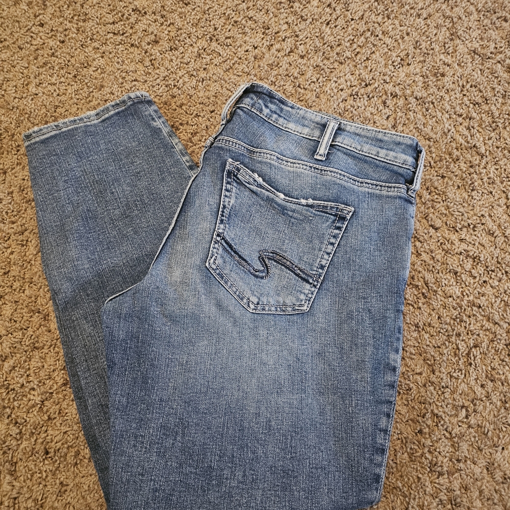 SILVER Boyfriend Jeans Size 34 X 29